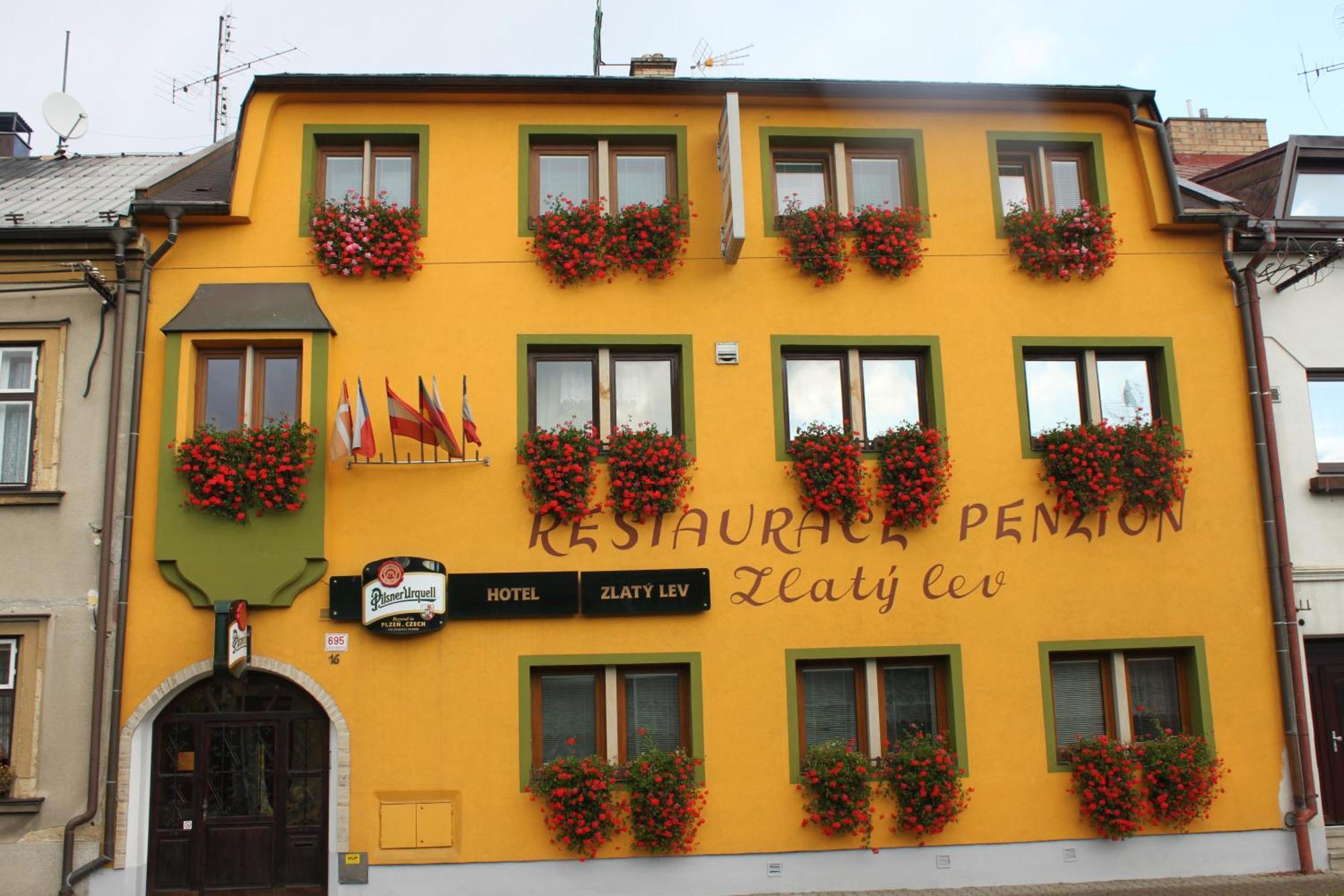 Zlaty Lev Hotel Svitavy Eksteriør billede