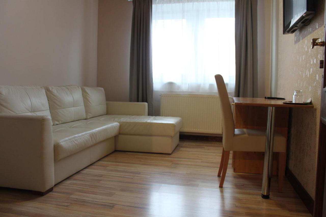 Zlaty Lev Hotel Svitavy Eksteriør billede